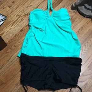 Cute and comfy maternity swimsuit